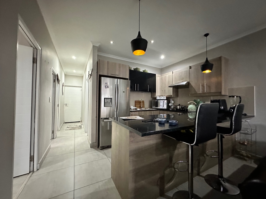 3 Bedroom Property for Sale in Table View Western Cape